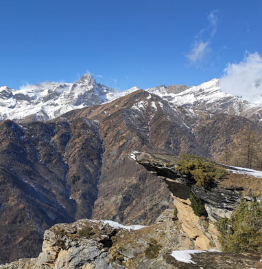 Borgo autentico nel cuore della Valle Maira